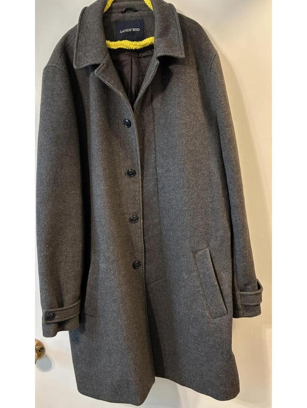 Lands End Men's overcoat, herringbone grey, wool size large single row button